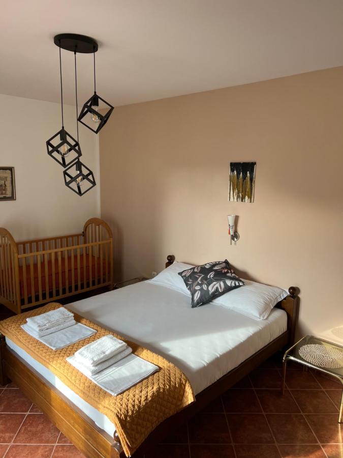 Lav Apartments Херцег-Новий Екстер'єр фото